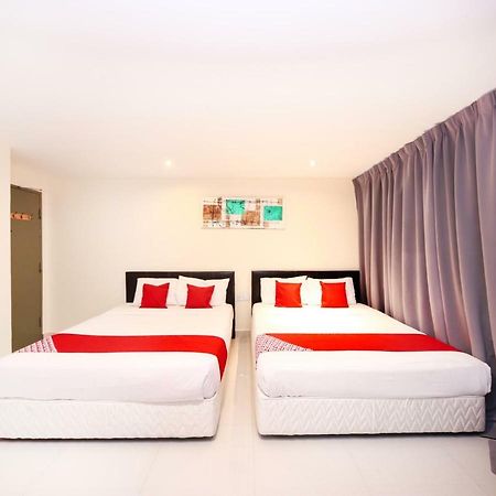 Oyo 786 The Citilite Hotel Kuantan Bagian luar foto