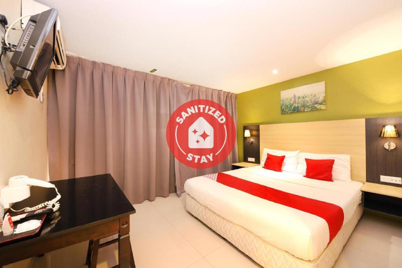 Oyo 786 The Citilite Hotel Kuantan Bagian luar foto