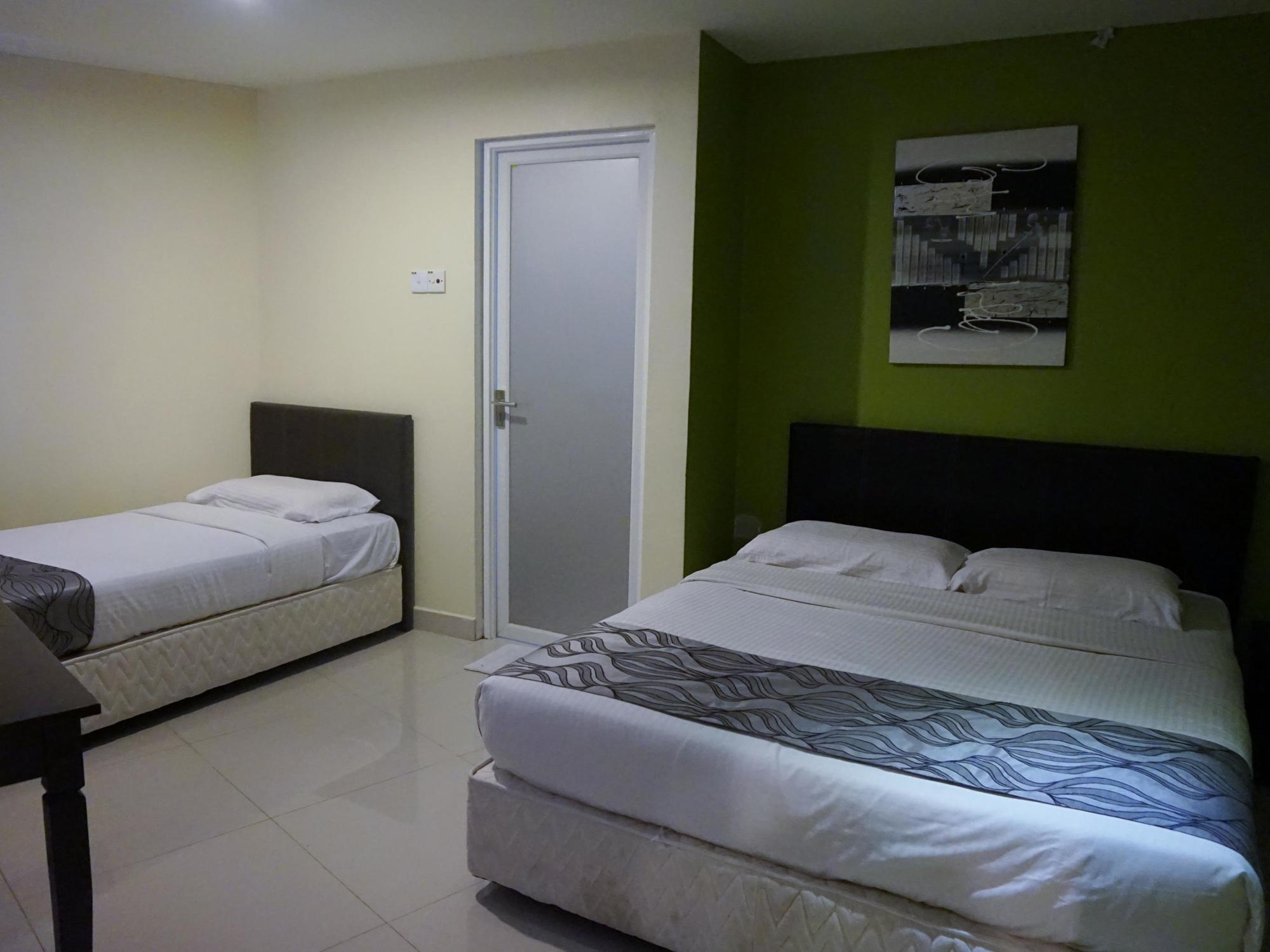 Oyo 786 The Citilite Hotel Kuantan Bagian luar foto