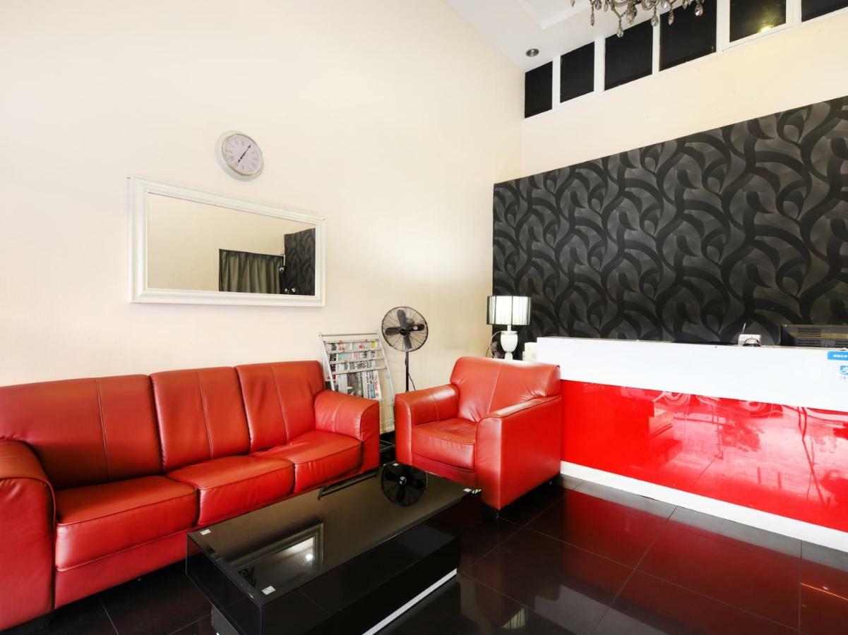 Oyo 786 The Citilite Hotel Kuantan Bagian luar foto