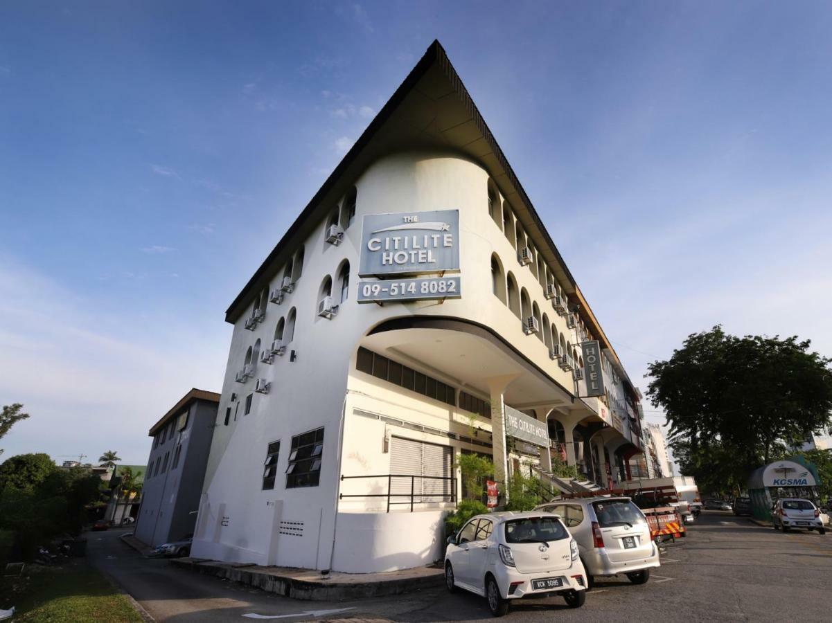 Oyo 786 The Citilite Hotel Kuantan Bagian luar foto
