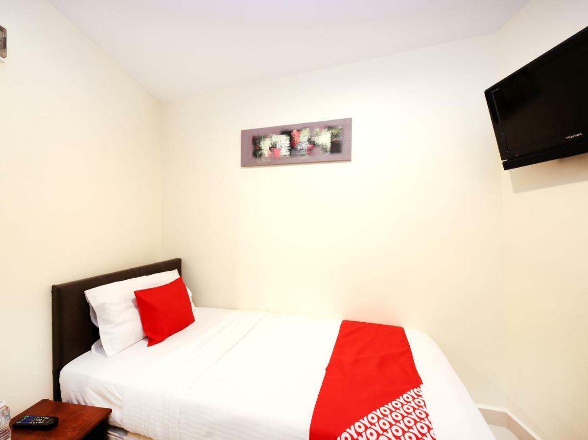 Oyo 786 The Citilite Hotel Kuantan Bagian luar foto