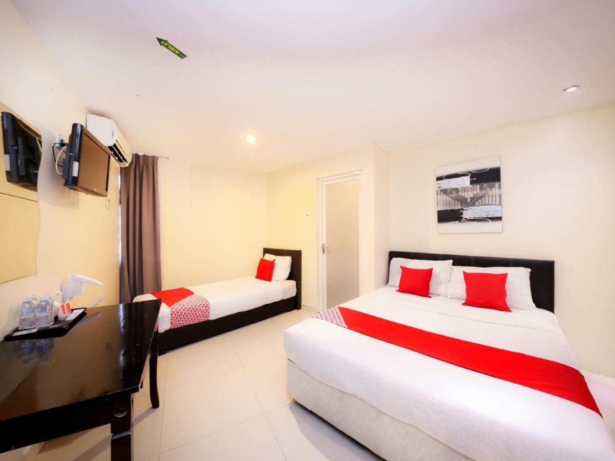 Oyo 786 The Citilite Hotel Kuantan Bagian luar foto
