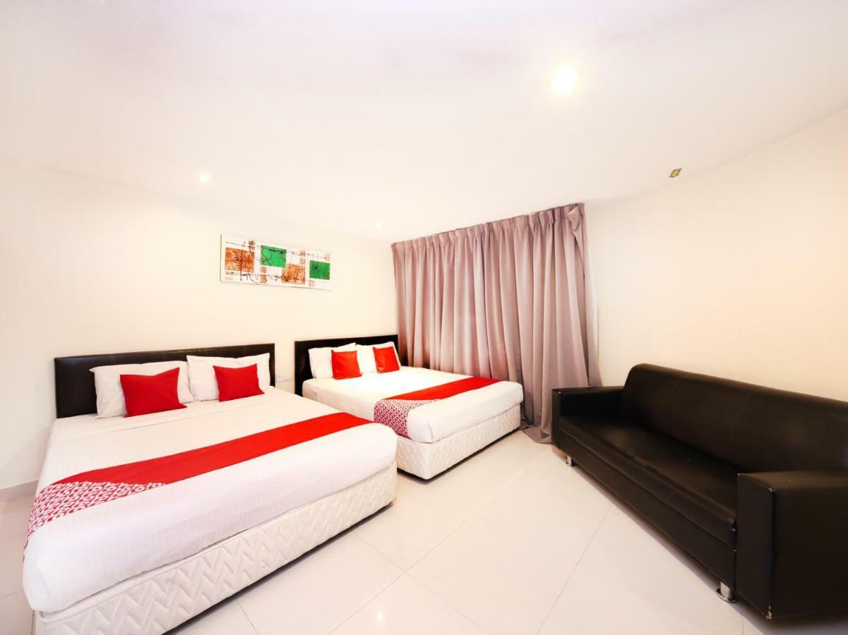 Oyo 786 The Citilite Hotel Kuantan Bagian luar foto