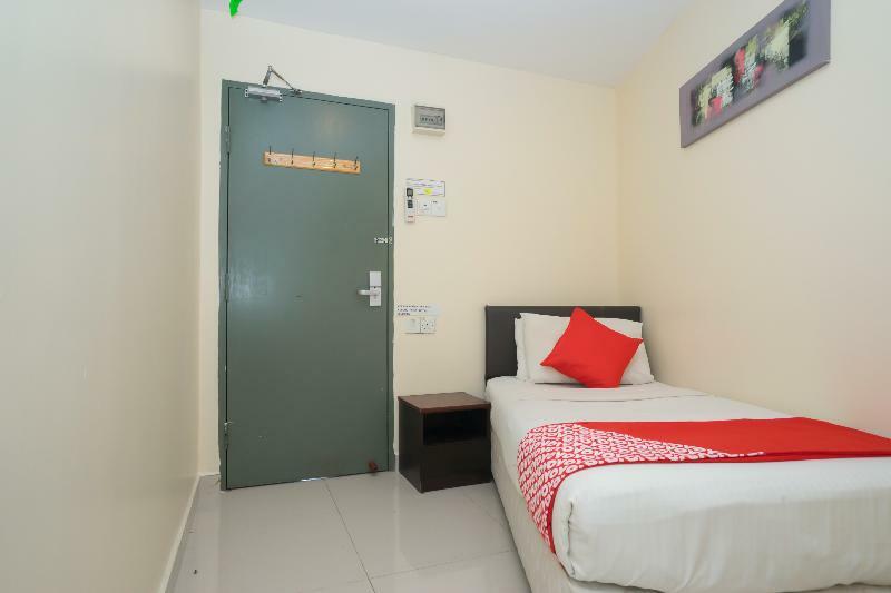 Oyo 786 The Citilite Hotel Kuantan Bagian luar foto