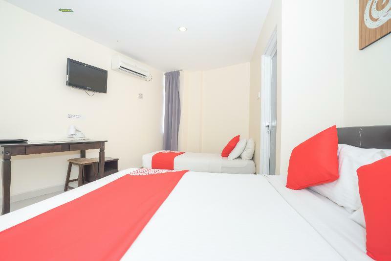 Oyo 786 The Citilite Hotel Kuantan Bagian luar foto